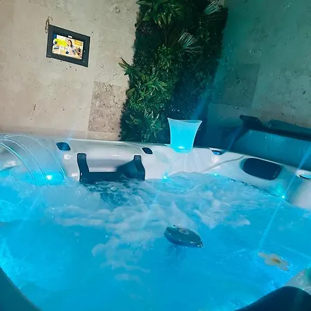 Loveroom 50 Nuances De Bulles Jacuzzi Et Sauna Privatif Apartment Lens
